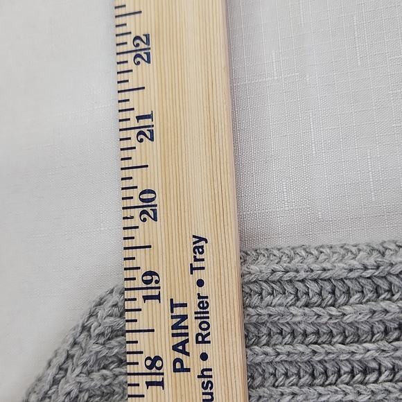 J.O.A. Los Angeles sleevless Cowlneck sweater. Size L - Picture 5 of 6